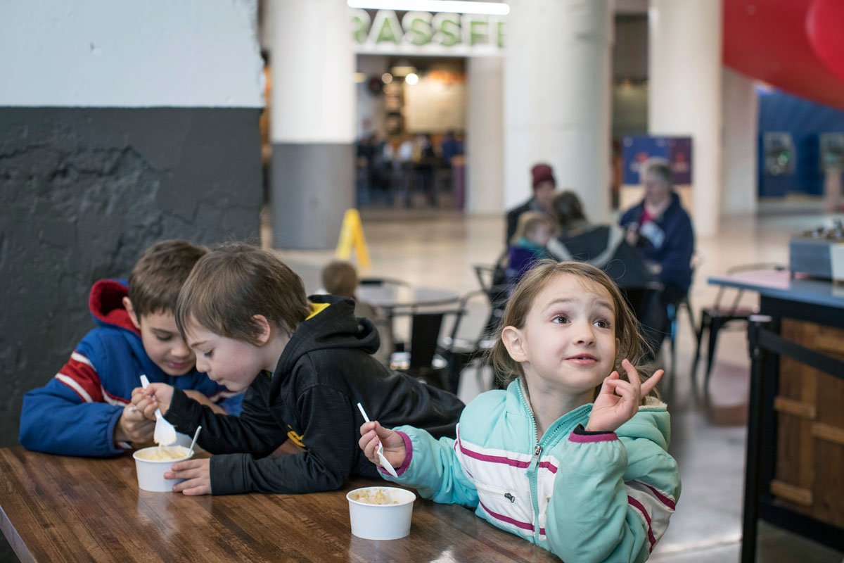 Eat Up! Crosstown Concourse - Memphis magazine