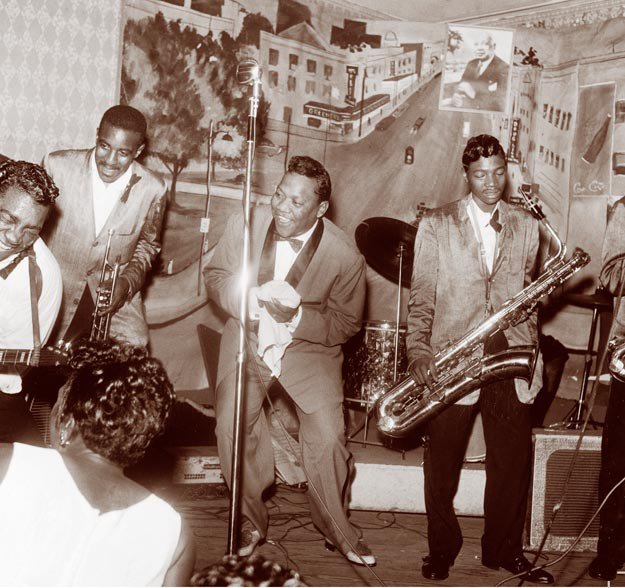 Bobby Bland (center) and his band at Club Handy in Memphis, ca 1950