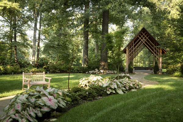 In its shady retreat planted with hydrangeas and caladiums, the Blecken Pavilion can be used for weddings and receptions – or simply for quiet reflection.