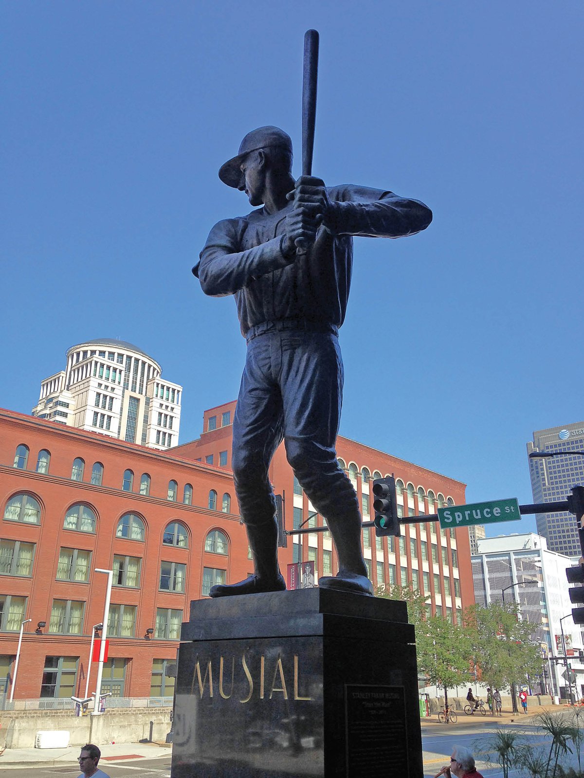 Stan Musial Statue, Busch Stadium, St. Louis, MO. Editorial