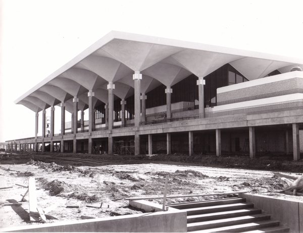 AirportConstruction1-1962.jpg