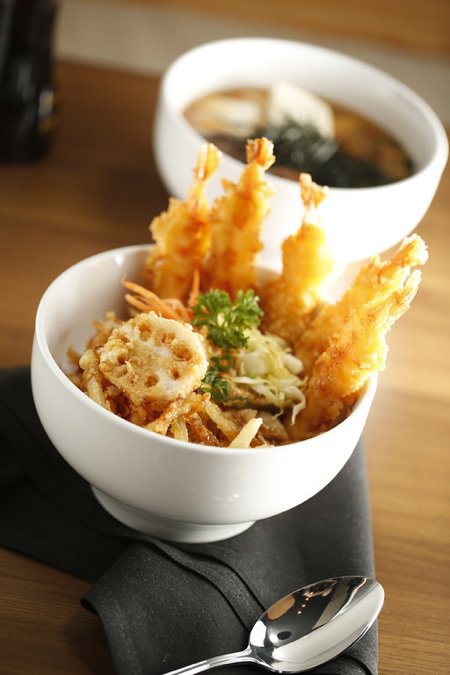 Skewer tempura ramensm.jpg