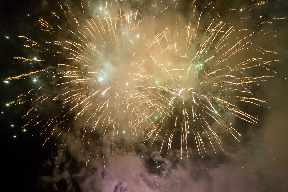 The guests all agreed their hosts had thought of everything, even down to the fireworks display that ended a perfect six days of “celebrating with the Simpsons.” A few raindrops merely added to the ambiance — after all, this was England!