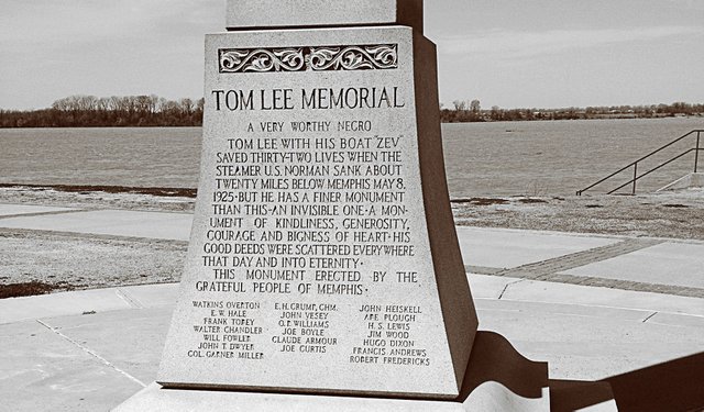 The original granite monument to Tom Lee, erected in his eponymous riverside park in 1952, described Lee as “A Very Worthy Negro.”