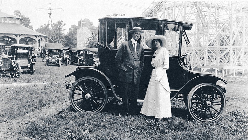A scribbled caption ID’s this couple as “Mr. and Mrs. Howard Chapman Boaz.” The photo was taken at East End Park in 1912 with the original Zippin Pippin in the background. When East End closed the roller coaster was moved to the Mid-South Fairgrounds.