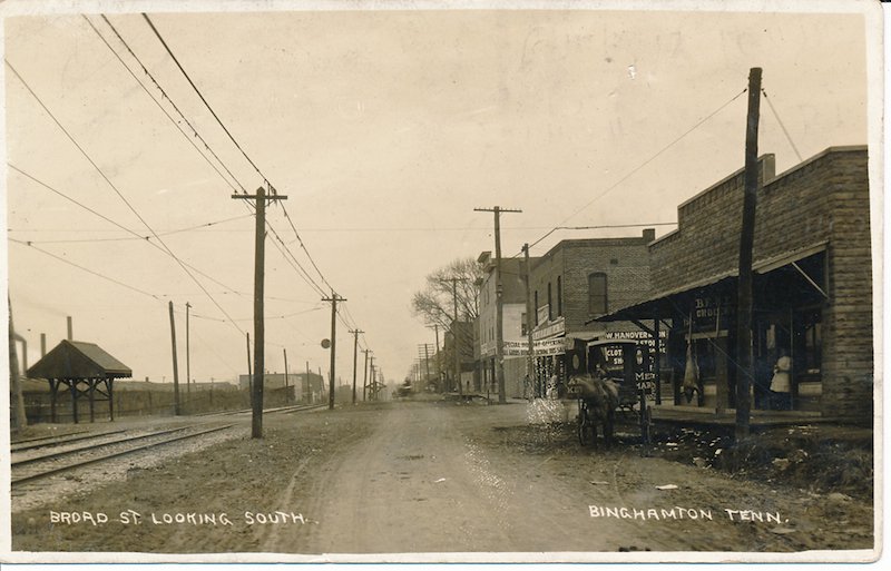 Broad Avenue in 1911. Despite the caption, the view is actually looking east.