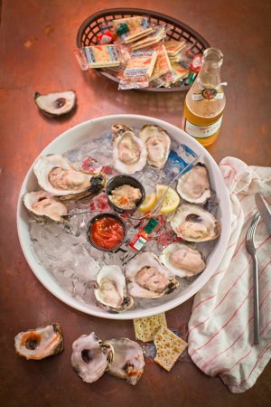 Five Spot oysters sm.jpg